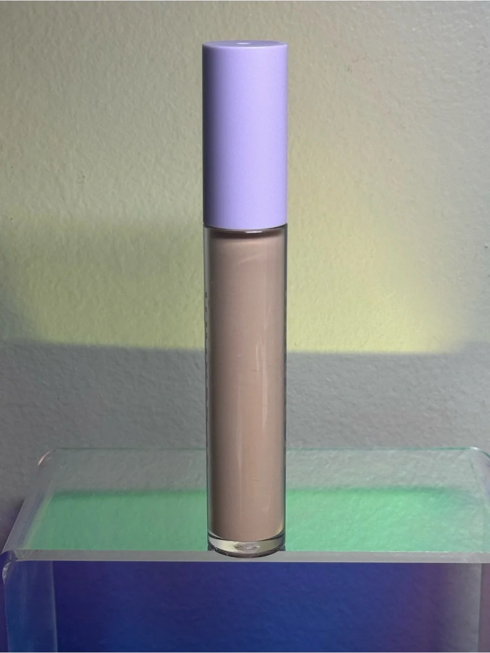 Tower 28 Beauty hydrating Serum Concealer 5.5 HH Medium with Peach undertones